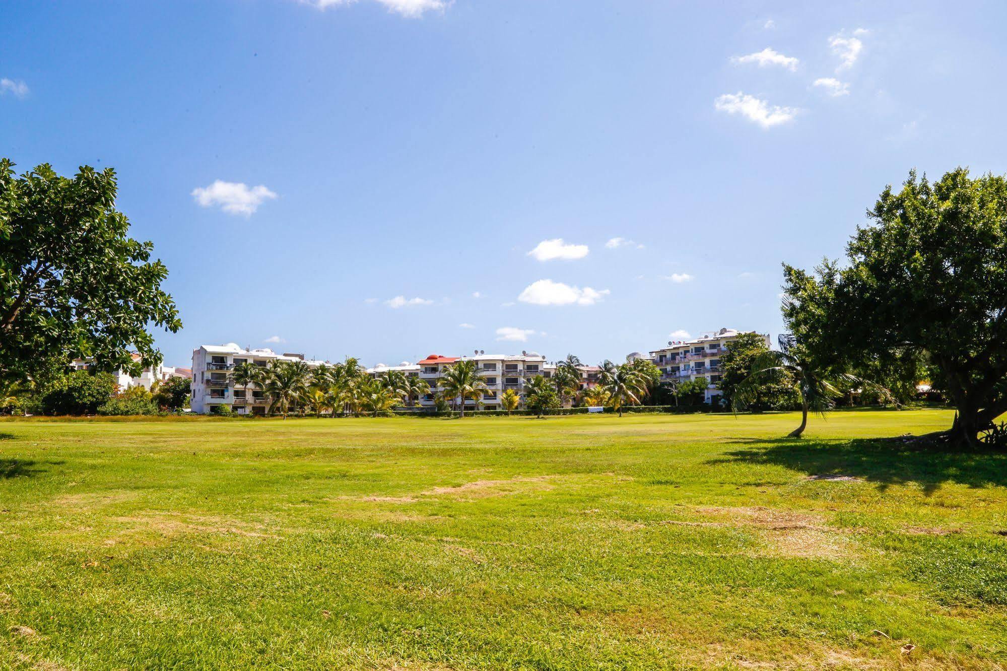 Hostel Natura Cancun Bagian luar foto