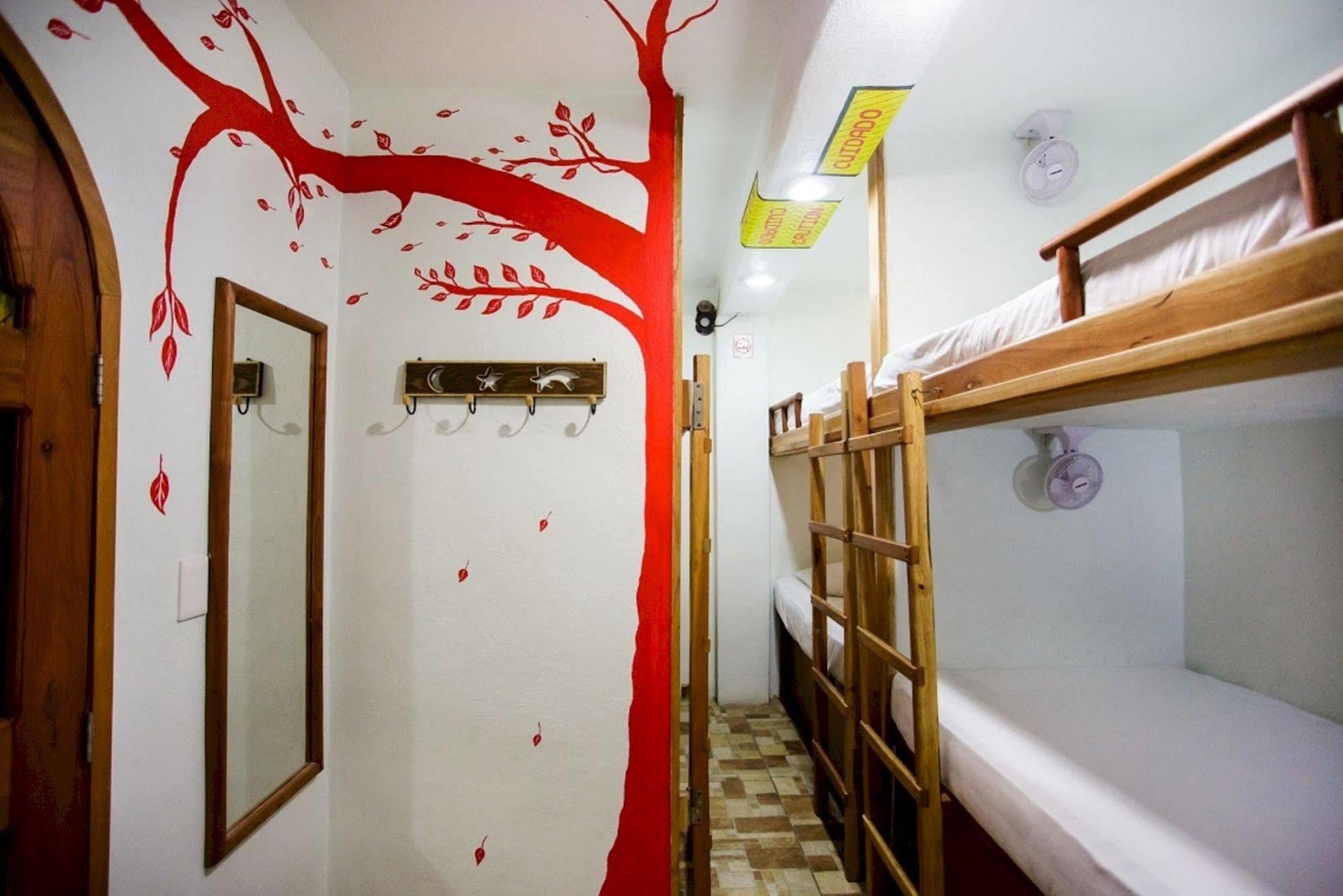 Hostel Natura Cancun Bagian luar foto